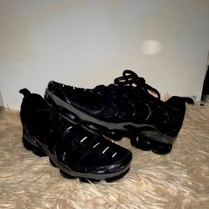 Nike Men's Air VaporMax Plus Black Size 9 1/2
